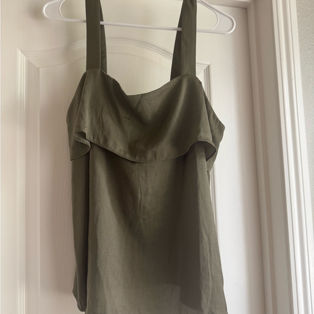 Banana Republic Olive Green Ruffle-Front, Bow Tie Back Women's Top